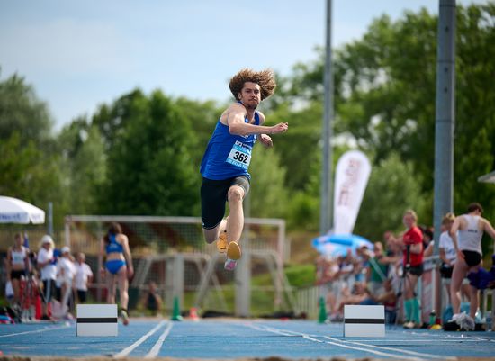 RIANI Blue Sky - Blue Track Meeting im Sportpark Rems