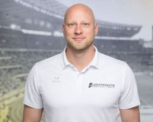 Jugendkonferenz wählt Johannes Lohrer erneut zum Leiter 