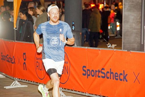 SportScheck RUN Stuttgart – Nachtlauf-Spektakel in der City